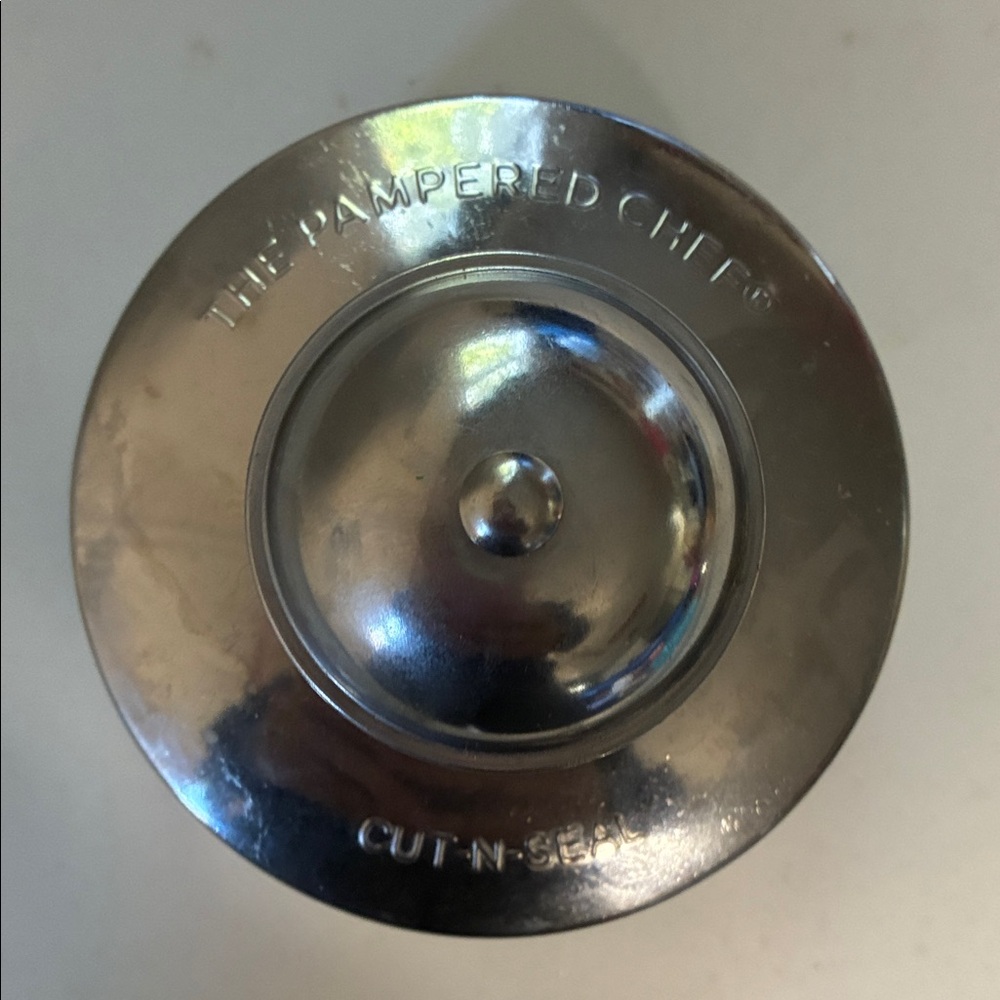 Pampered Chef Stainless Steel Cut N Seal